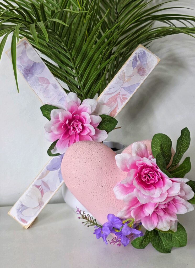 Dollar Tree Valentine's day crafts